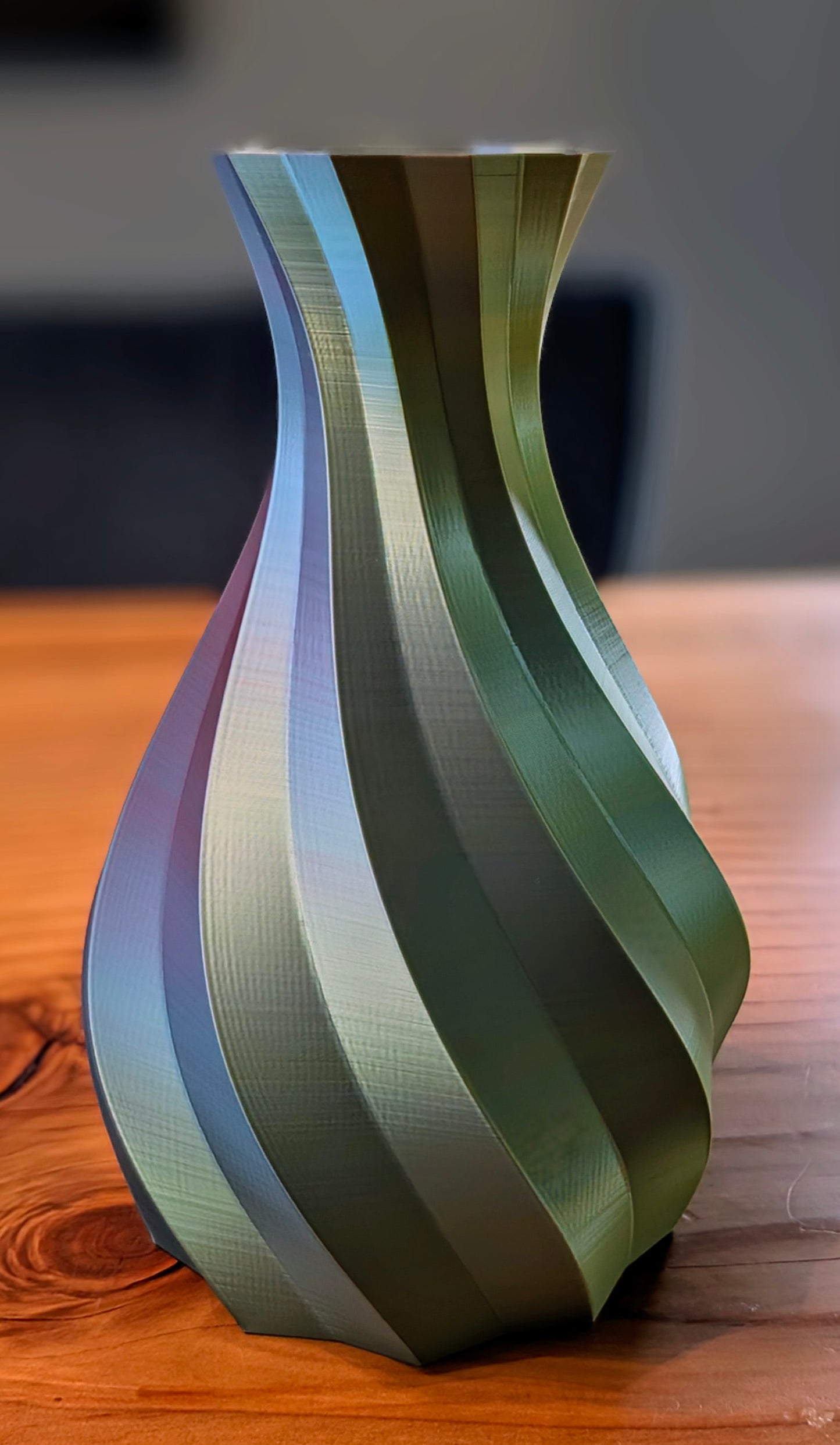 Multi-color spiral vase